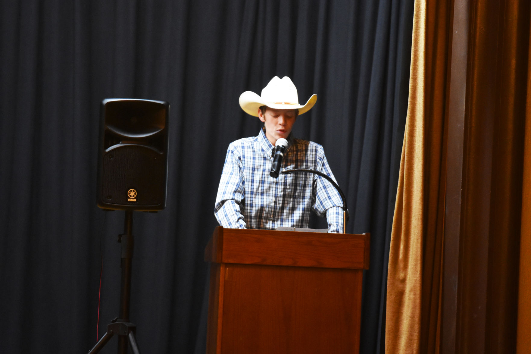 Cowboy poetry event celebrates spirit of the West